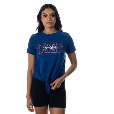 CHICAGO CUBS WILD COLLECTIVE WOMEN'S ROYAL BLUE SCRIPT TWIST FRONT TEE